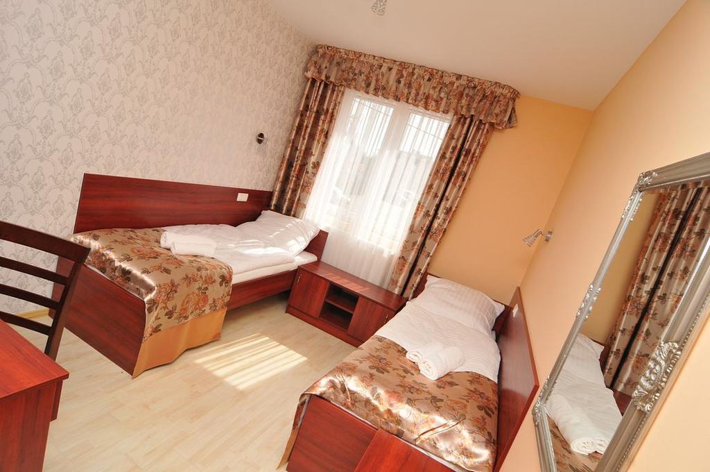 Hostel Gosciniec Zodiac Rzuchow